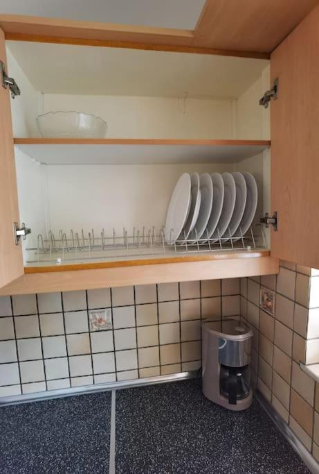 Comfy Apartment With Low Ceiling Attic Athen Eksteriør bilde